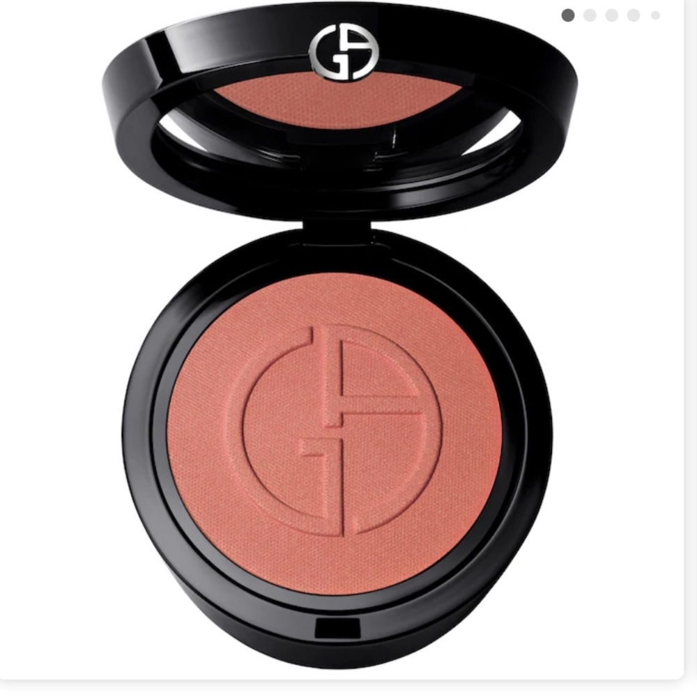 Giorgio Armani luminous silk blush